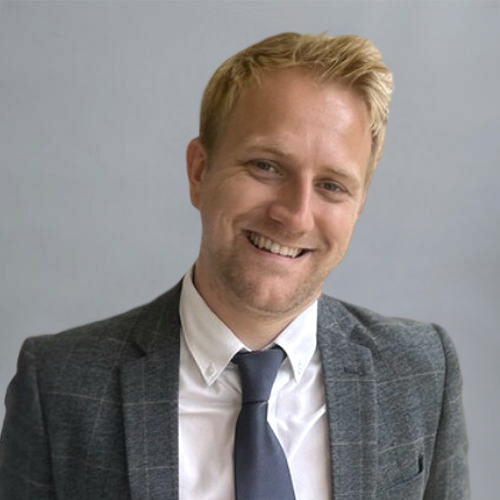 Headshot of Tom DeFraine